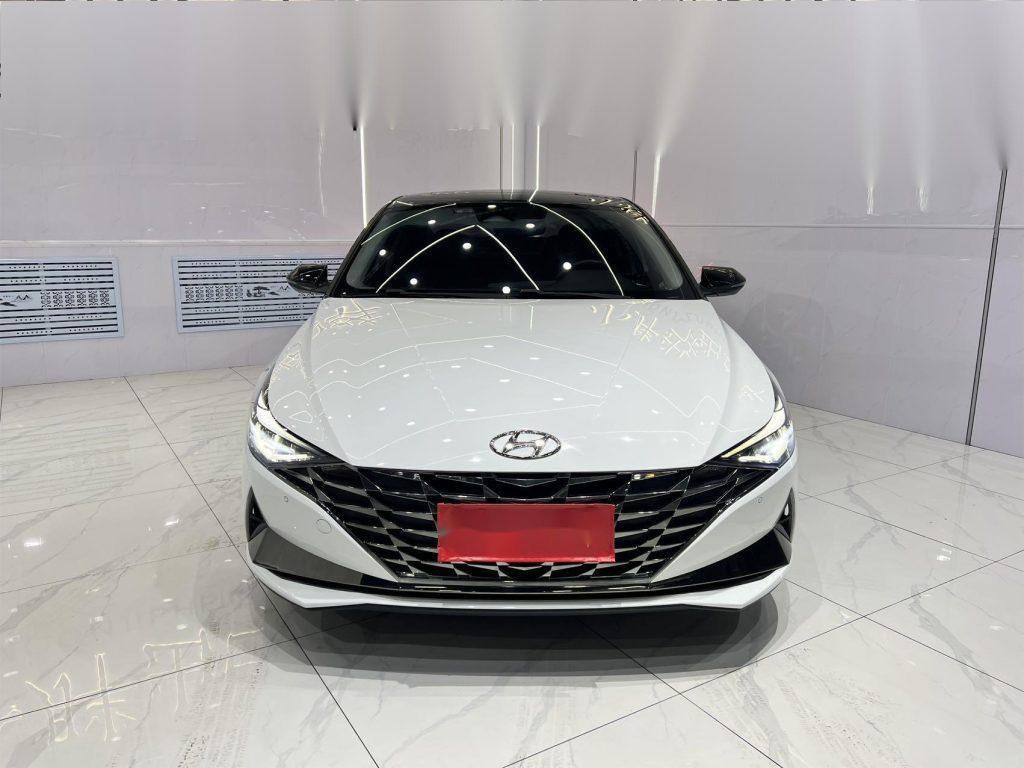 ELANTRA Модель 2022 года 1,5 л CVT LUX Prestige Edition - Huishida Trading