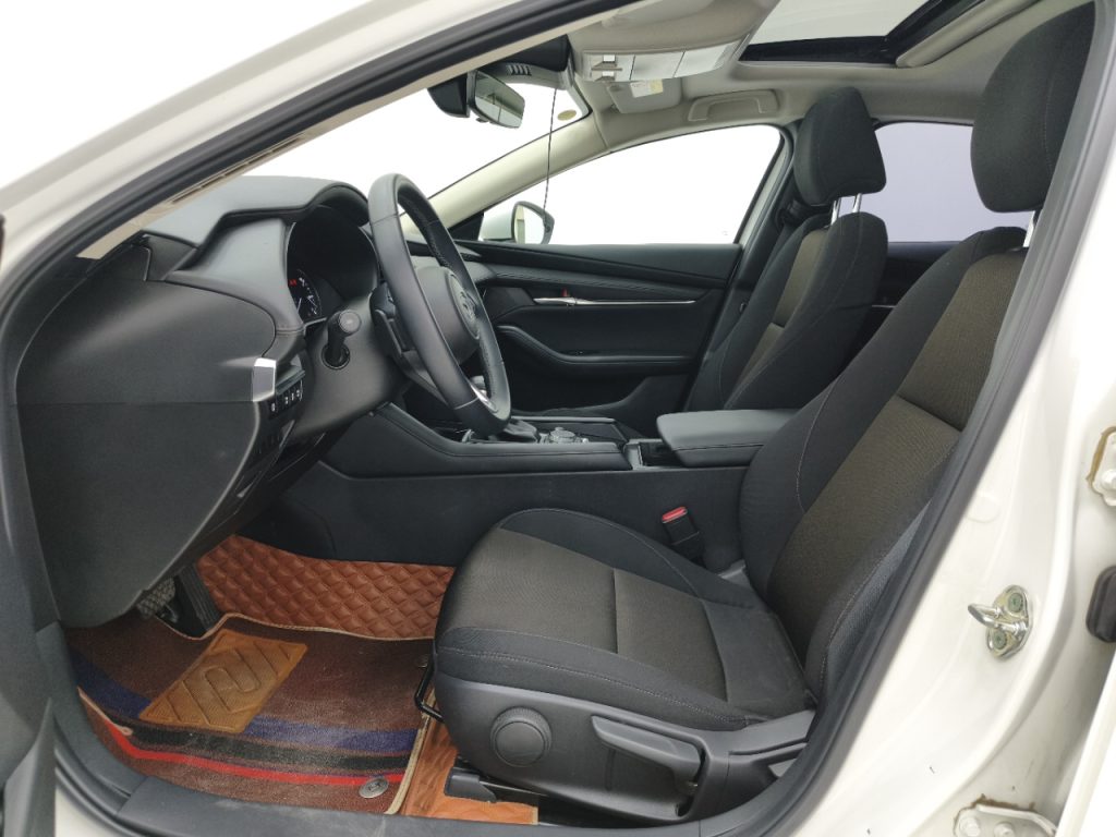 Mazda3 Axela 2022 года 2,0 л Автоматическая коробка передач Premium Edition - Huishida Trading