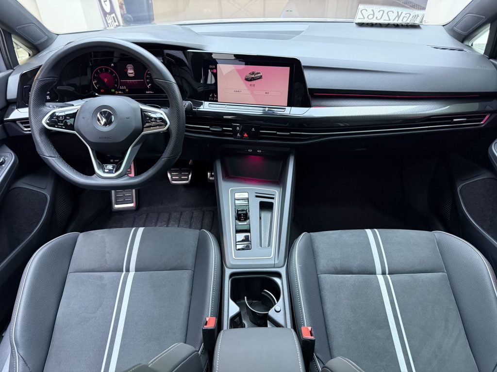 Volkswagen Golf 2021 года 280TSI DSG R-Line - Huishida Trading