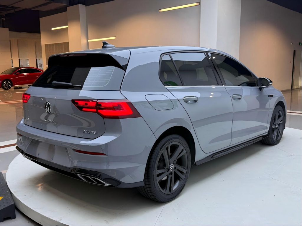 Volkswagen Golf 2021 года 280TSI DSG R-Line - Huishida Trading