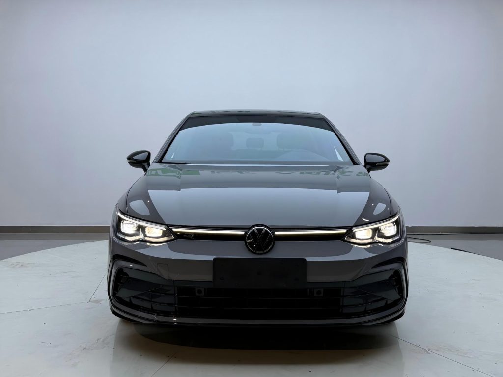 Volkswagen Golf 2023 года 280TSI DSG R-Line Lite - Huishida Trading