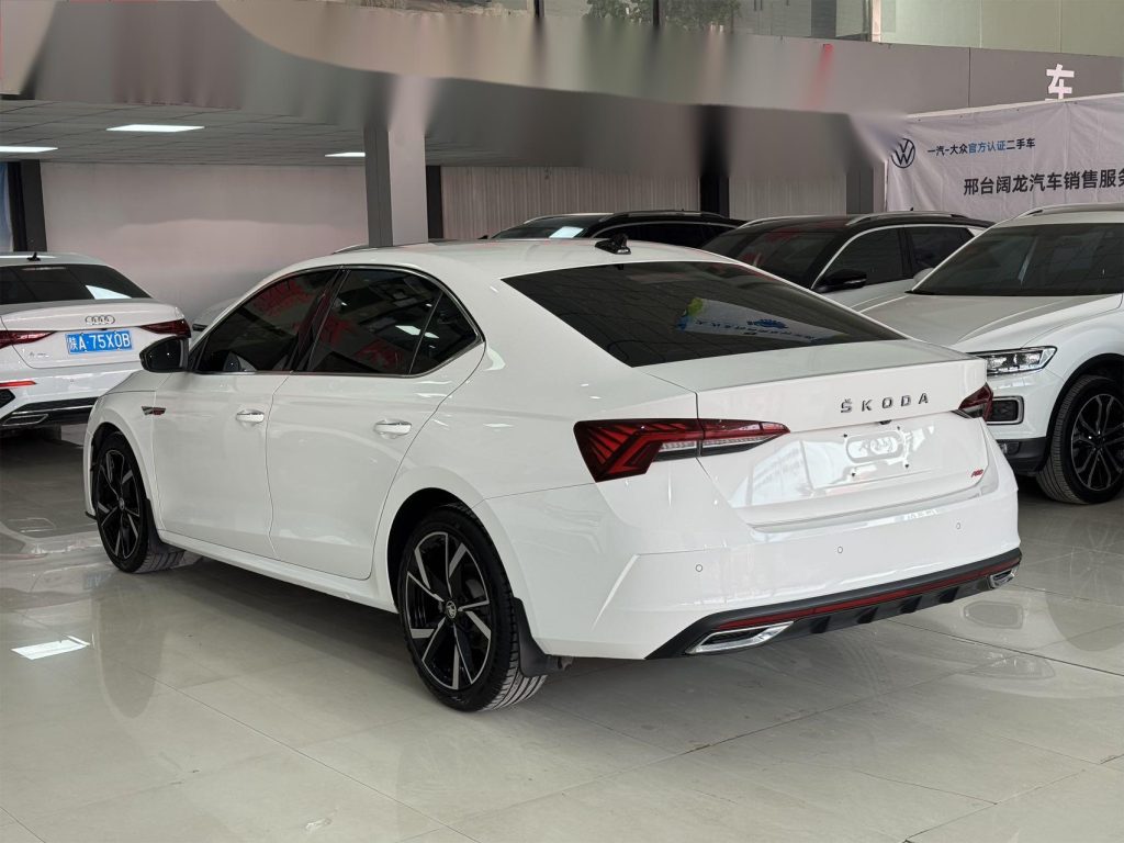 Skoda Octavia 2021 PRO TSI280 DSG Prestige Edition - Huishida Trading