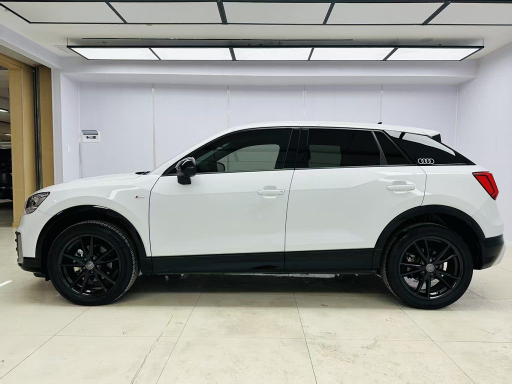 Audi Q2L 2021 Model 35 TFSI Sporty Style - Huishida Trading