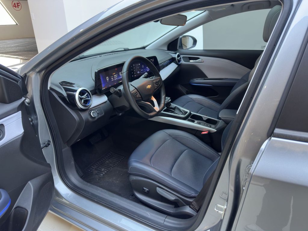 Chevrolet Monza 2023 года 1,5 л с двойным сцеплением Enjoy Edition - Huishida Trading