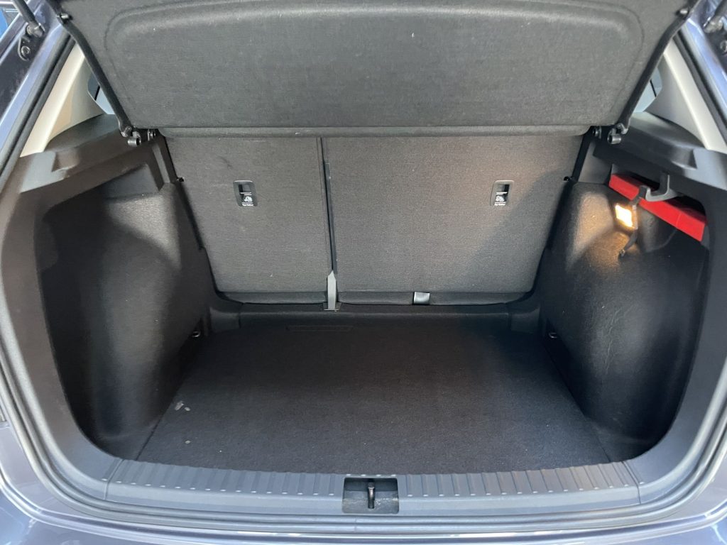 Tharu 2021 Модель 280TSI с передним приводом Luxury Plus Edition - Huishida Trading