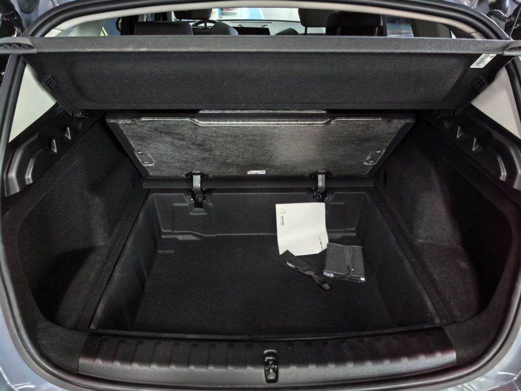 BMW X1 2023 sDrive20Li X Design Package - Huishida Trading