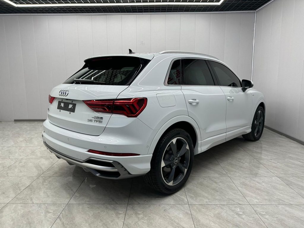 Audi Q3 2022 35 TFSI Sportline - Huishida Trading