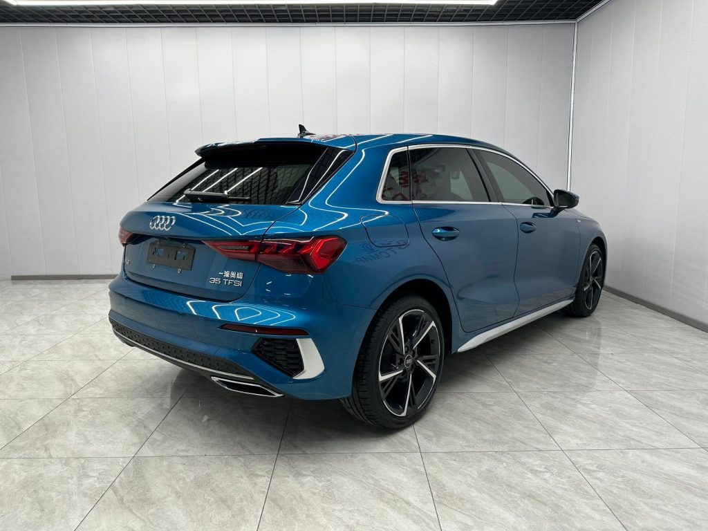 Audi A3 2022 Sportback 35 TFSI Sport Edition - Huishida Trading
