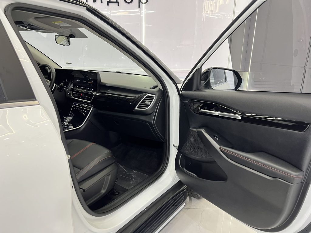 Kia KX3 2021 1,5 л CVT Trend Edition - Huishida Trading