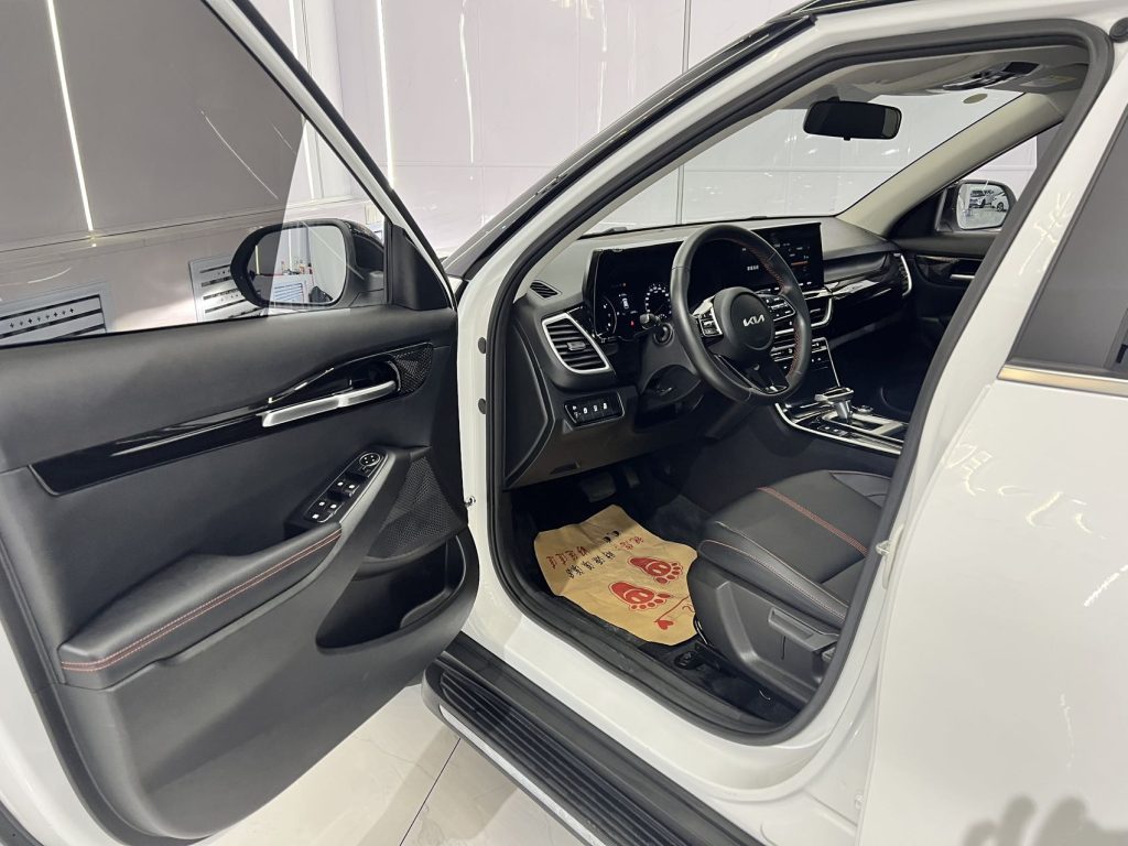 Kia KX3 2021 1,5 л CVT Trend Edition - Huishida Trading