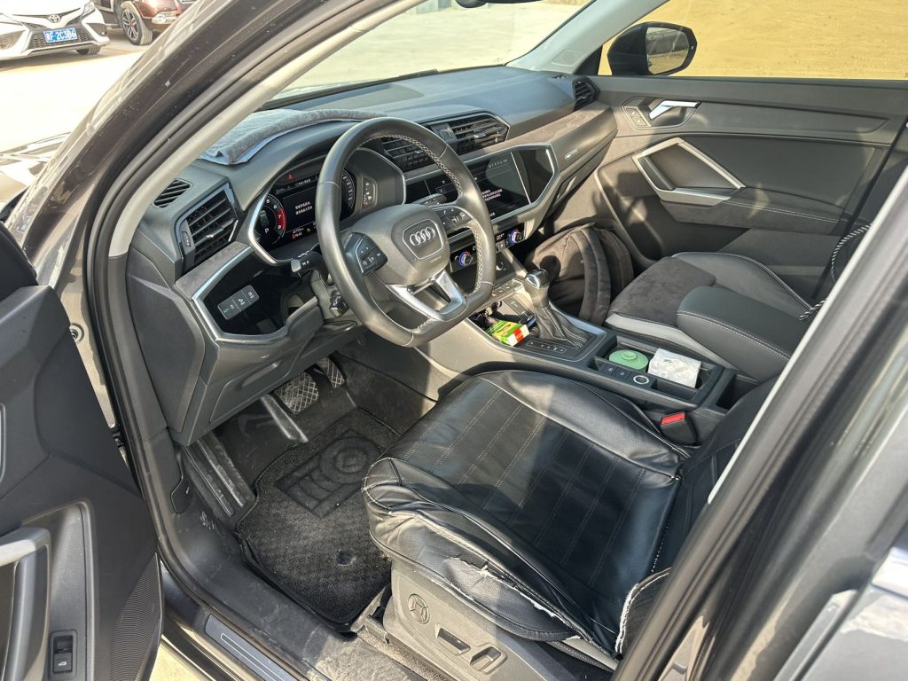 Audi Q3 2022 35 TFSI Sportline - Huishida Trading