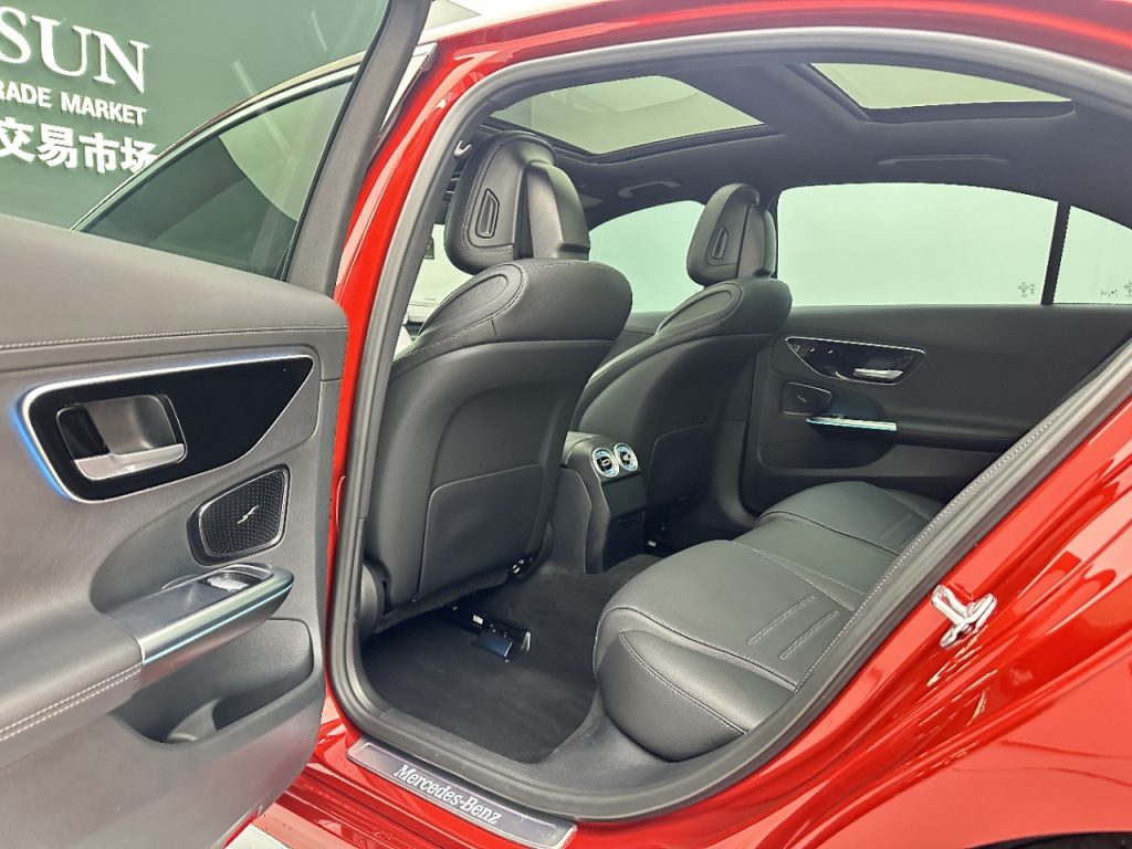 Mercedes-Benz C-Class 2022 C 260 L Sport Edition - Huishida Trading