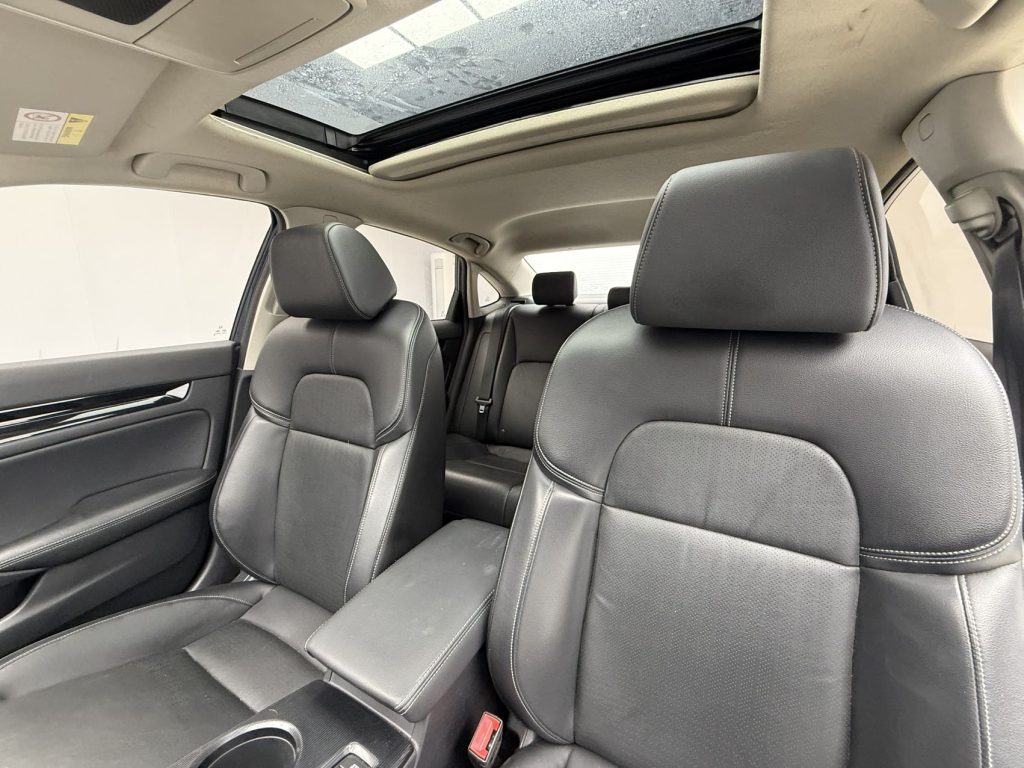 Honda Civic 2022 180TURBO CVT Shangqing Edition - Huishida Trading