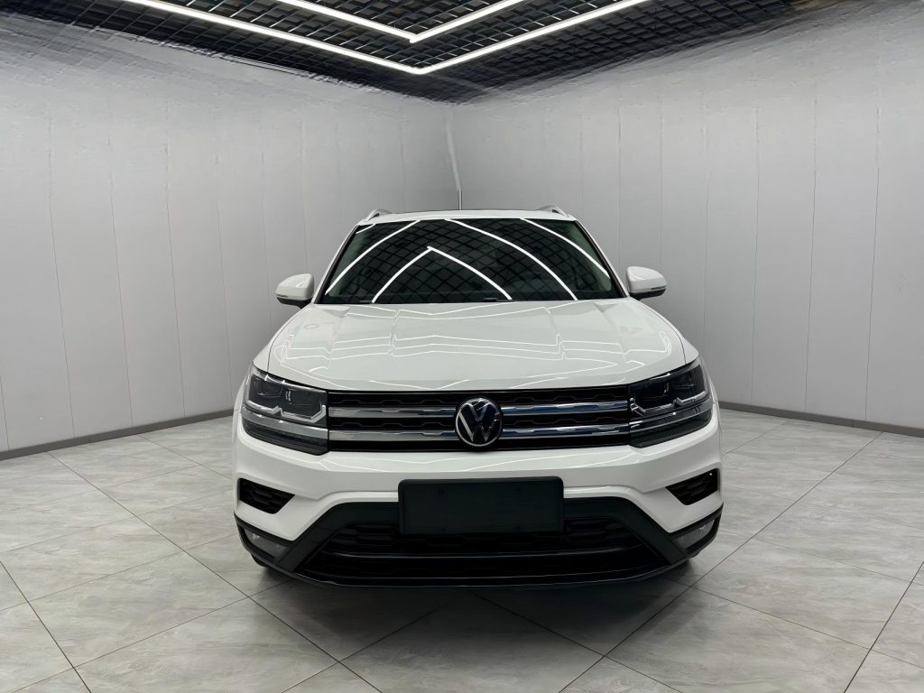 Volkswagen Tharu 2021 280TSI Two-Wheel Drive Luxury Edition PLUS - Huishida Trading