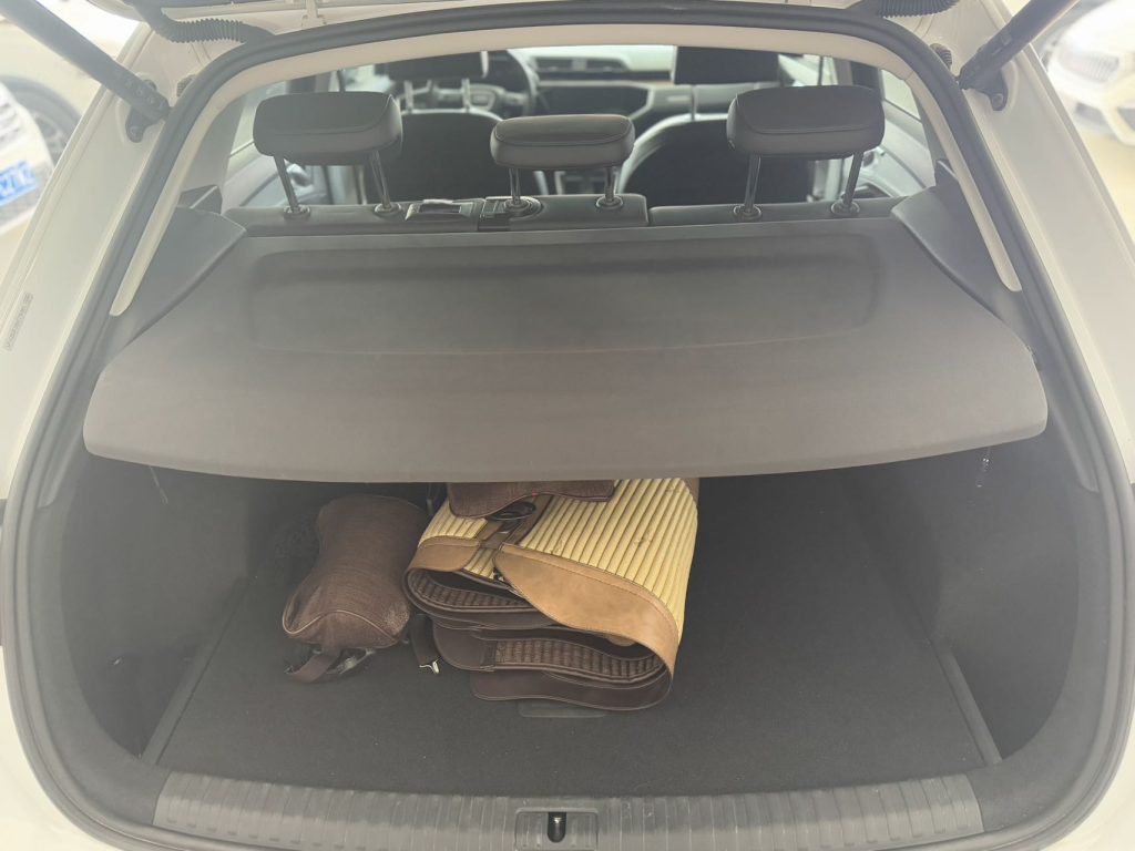 Audi Q3 2022 35 TFSI Style Plus - Huishida Trading