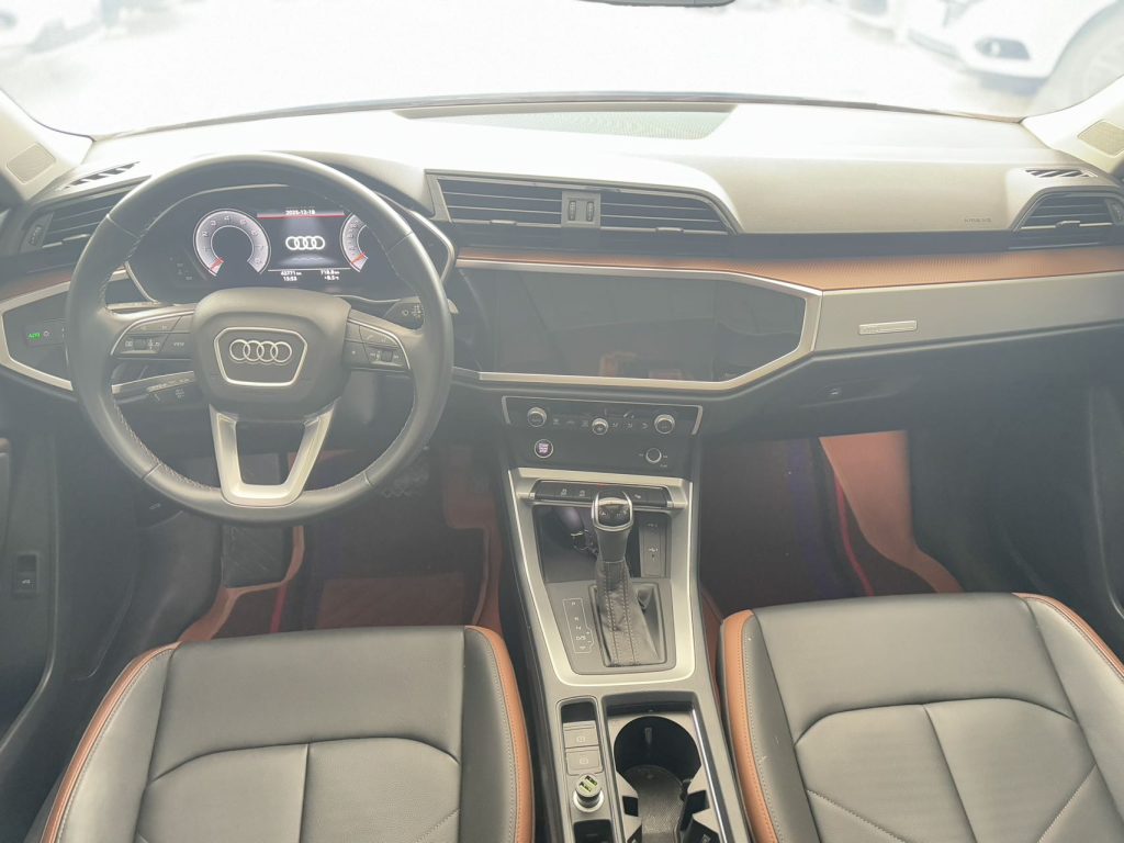 Audi Q3 2022 35 TFSI Style Plus - Huishida Trading