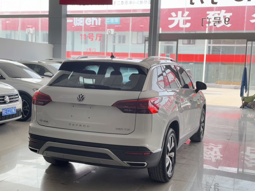 Volkswagen TAYRON 2022 280TSI с двухколесным приводом, версия Luxury Smart Connect - Huishida Trading