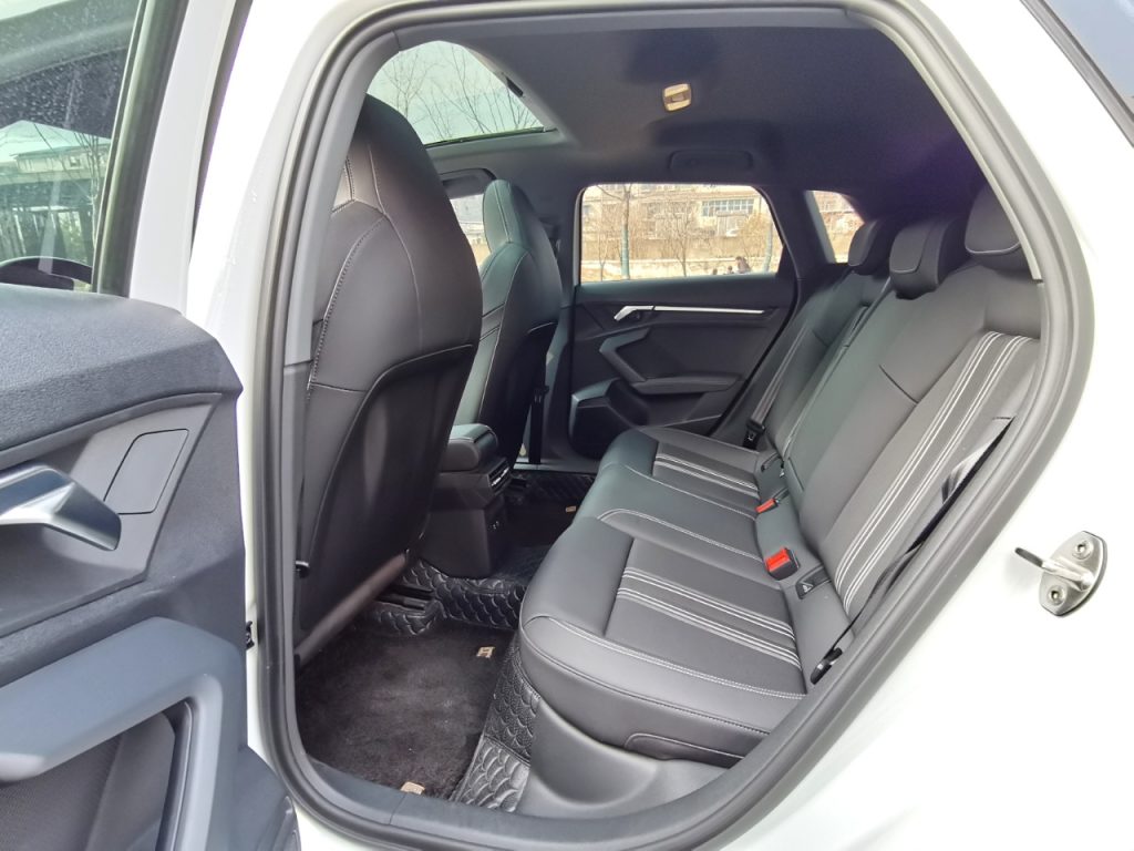 Audi A3 2021 Sportback 35 TFSI Sporty Style - Huishida Trading