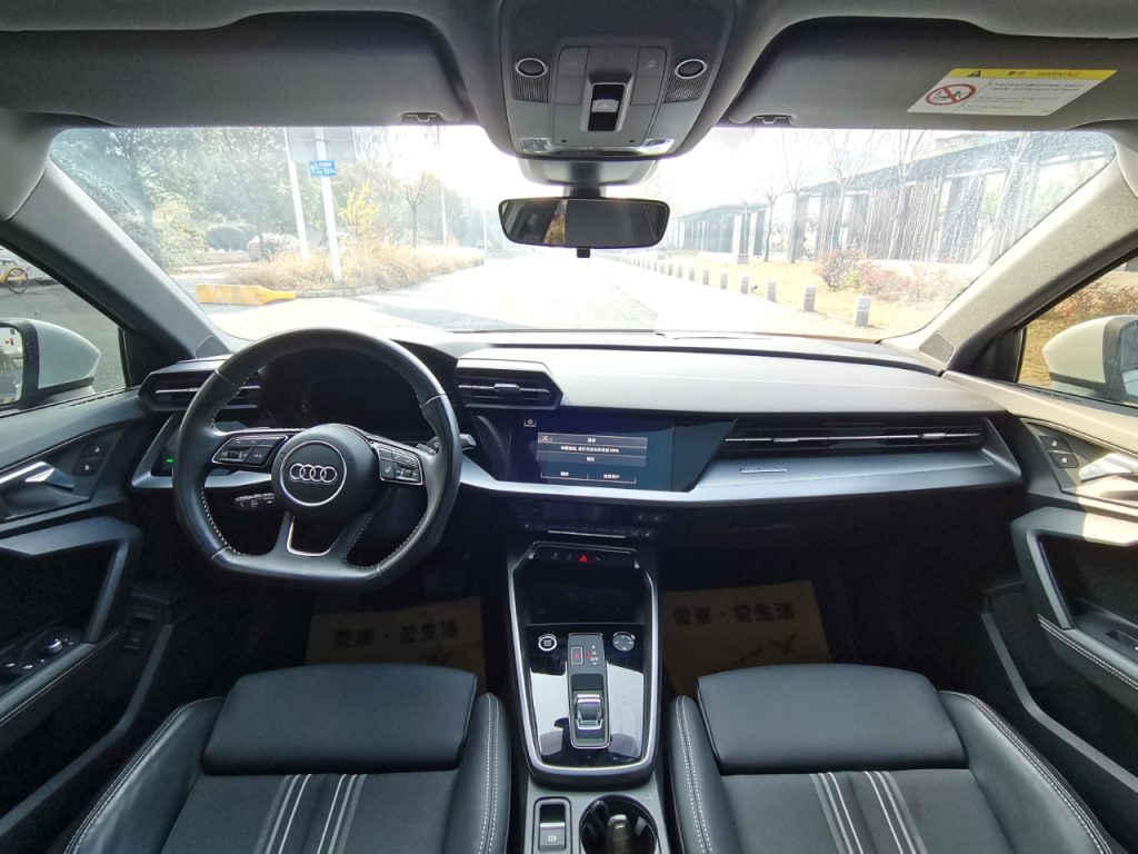 Audi A3 2021 Sportback 35 TFSI Sporty Style - Huishida Trading