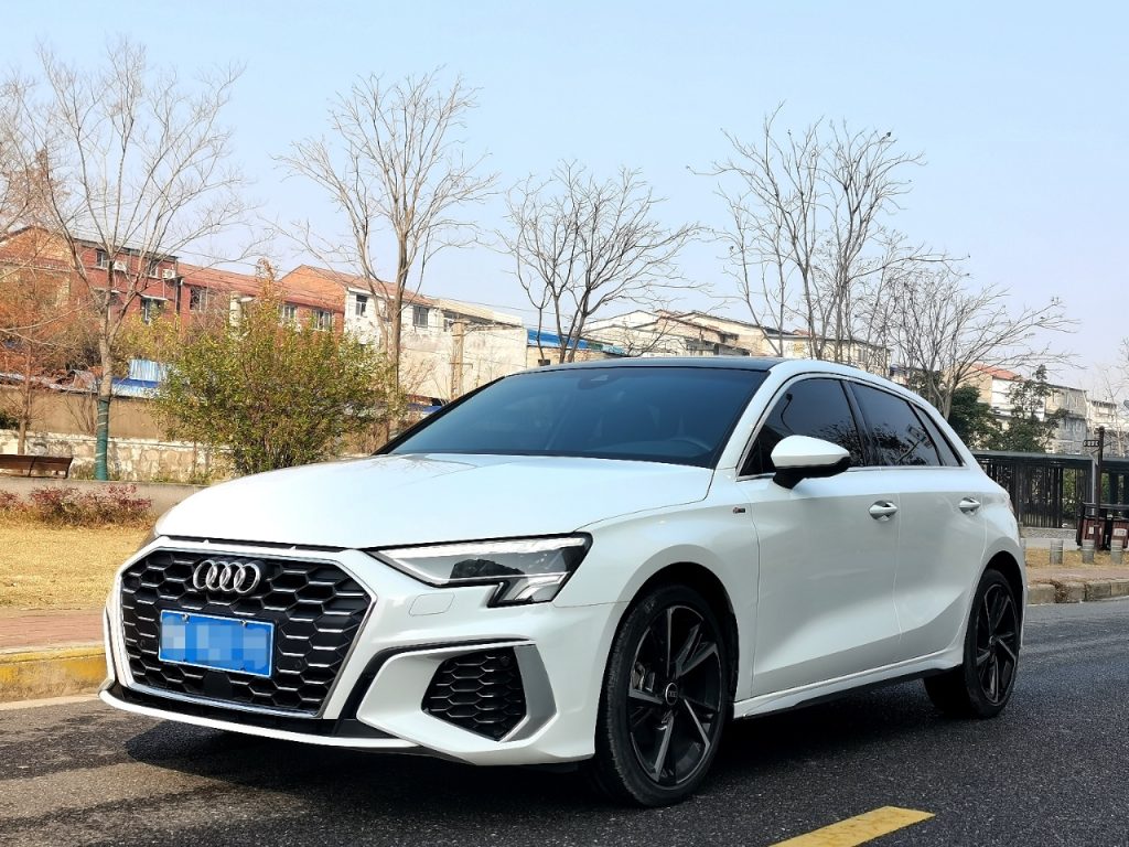 Audi A3 2021 Sportback 35 TFSI Sporty Style - Huishida Trading