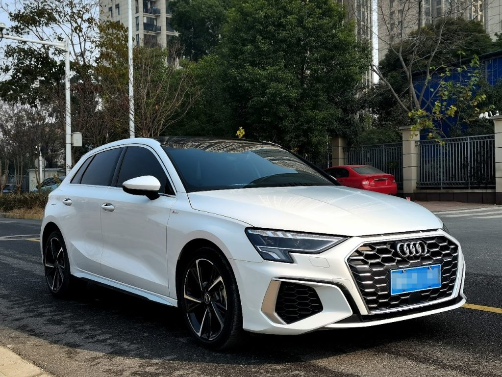 Audi A3 2021 Sportback 35 TFSI Sporty Style - Huishida Trading