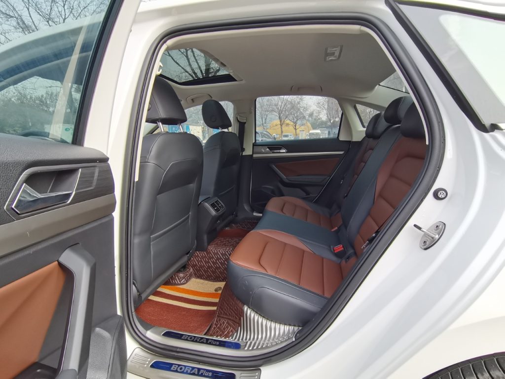 Volkswagen Lavida 2022 280TSI DSG Luxury Edition - Huishida Trading