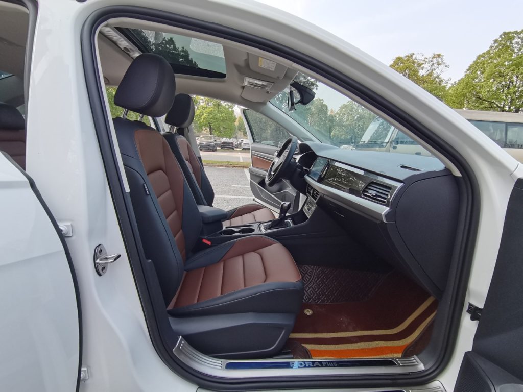 Volkswagen Lavida 2022 280TSI DSG Luxury Edition - Huishida Trading