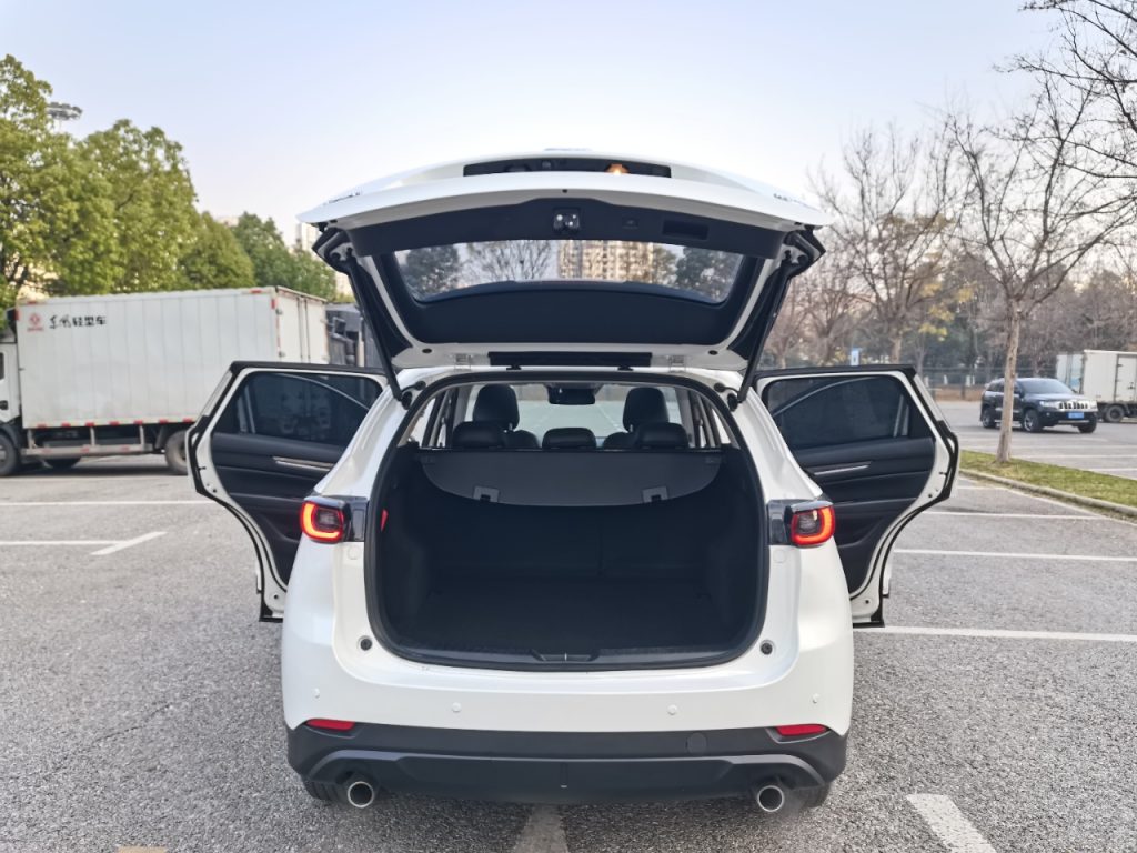 Mazda CX-5 2022 2.0L Автоматическая коробка передач 2WD Smart Elegance - Huishida Trading