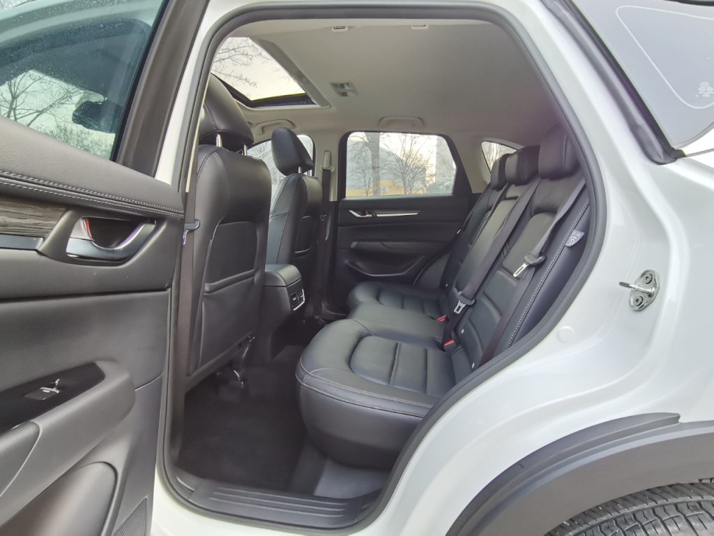 Mazda CX-5 2022 2.0L Автоматическая коробка передач 2WD Smart Elegance - Huishida Trading