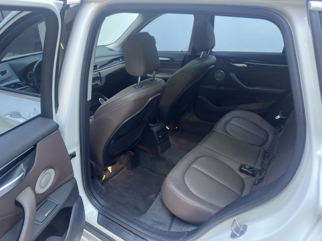 BMW X1 2021 sDrive20Li Luxury Edition - Huishida Trading