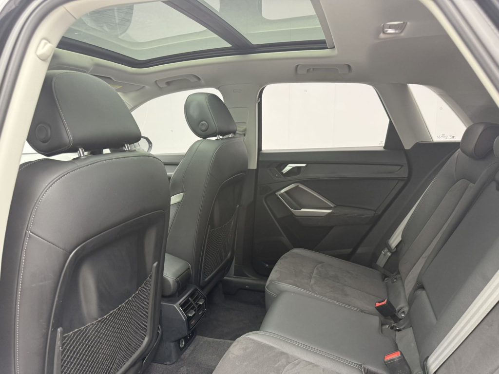 Audi Q3 2022 35 TFSI Sportline - Huishida Trading