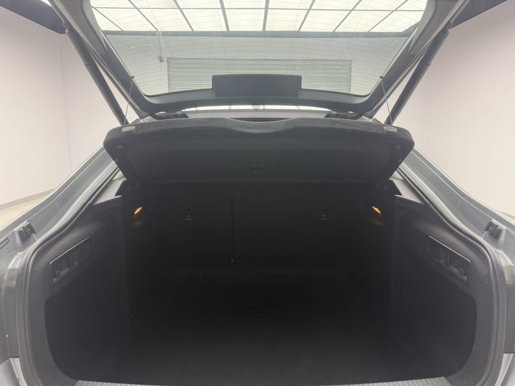 SUPERB 2023 TSI280 DSG Prestige Edition - Huishida Trading