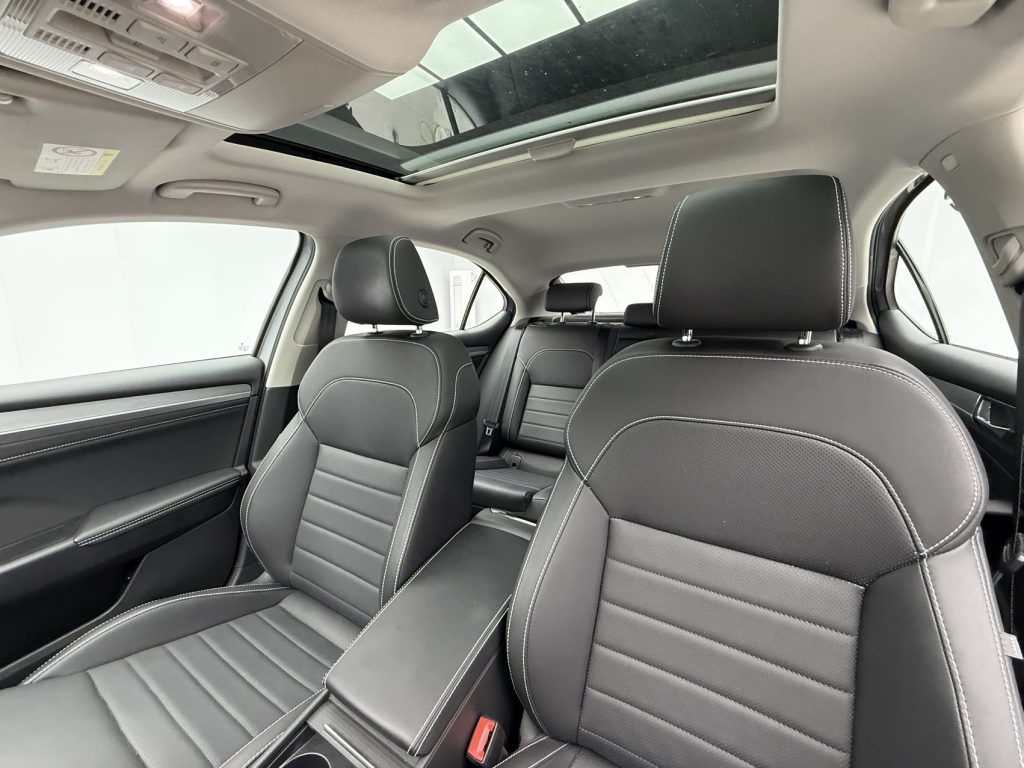 SUPERB 2023 TSI280 DSG Prestige Edition - Huishida Trading