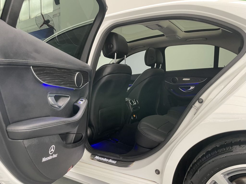 Mercedes-Benz C-Class 2021 модельного года C 200 L Sport Edition Национальный стандарт выбросов VI - Huishida Trading