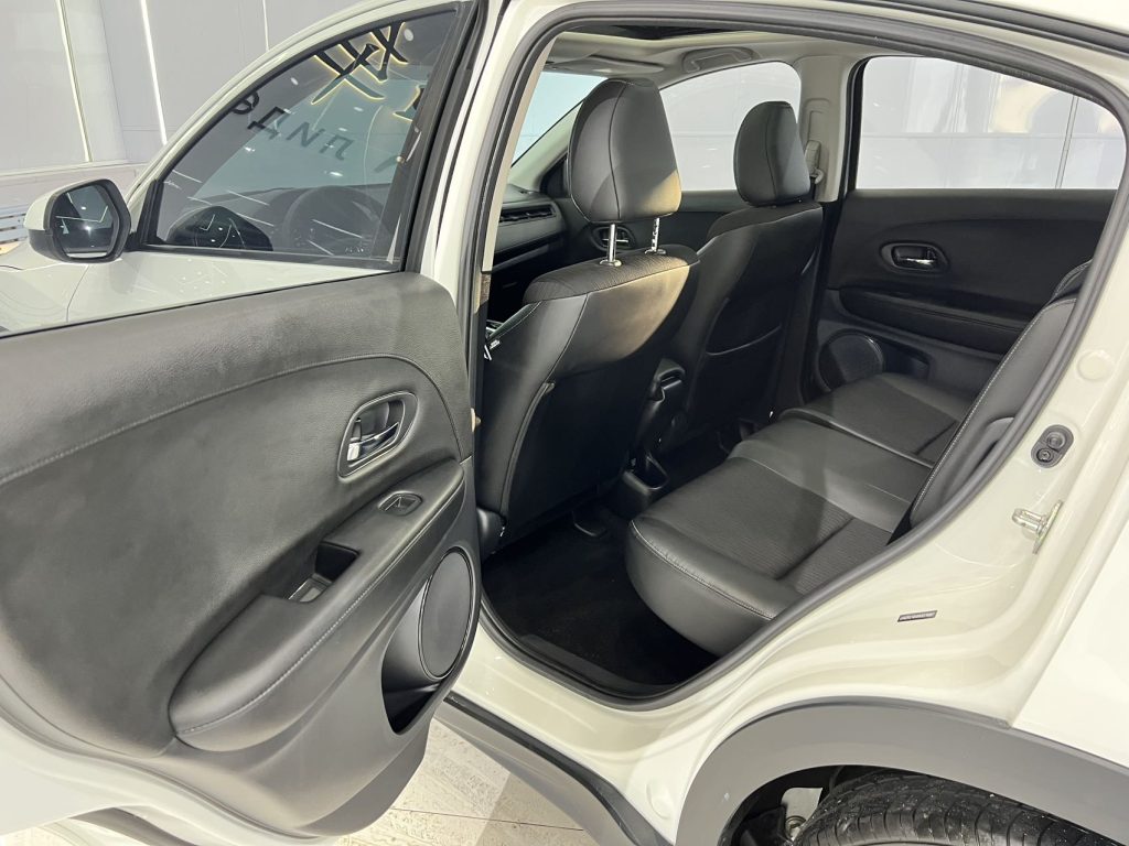 Honda Vezel 2022 1,5 л CVT Phantom Night·Pioneer Edition - Huishida Trading