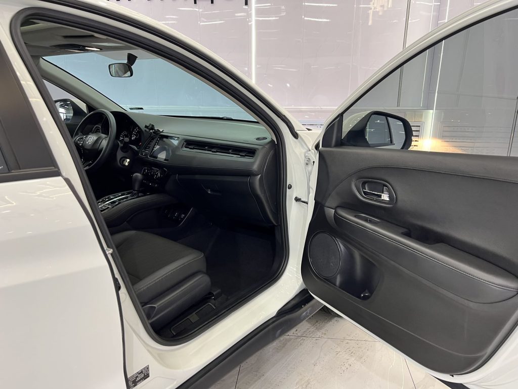 Honda Vezel 2022 1,5 л CVT Phantom Night·Pioneer Edition - Huishida Trading