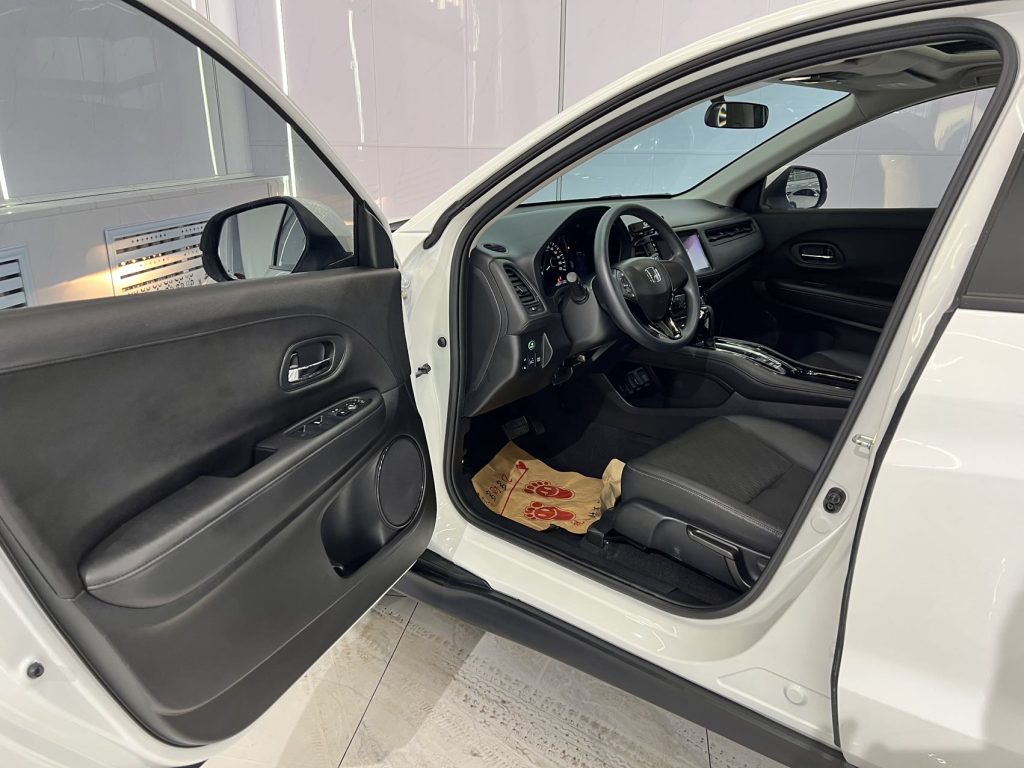 Honda Vezel 2022 1,5 л CVT Phantom Night·Pioneer Edition - Huishida Trading