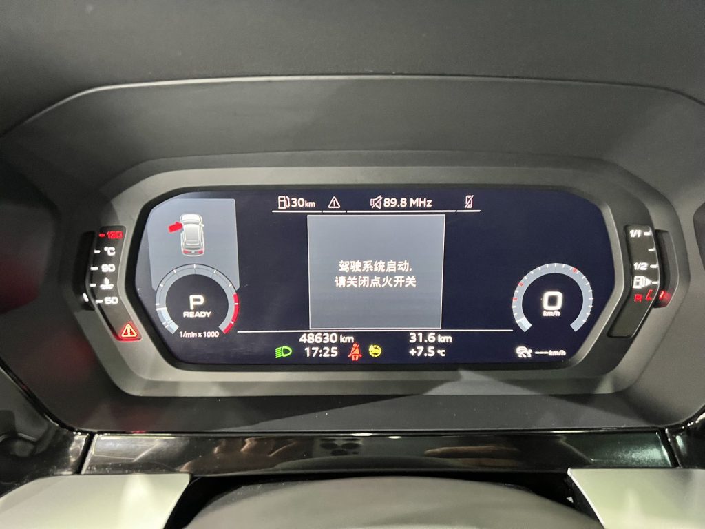 Audi A3 2022 Sportback 35 TFSI Fashion Sport Edition - Huishida Trading