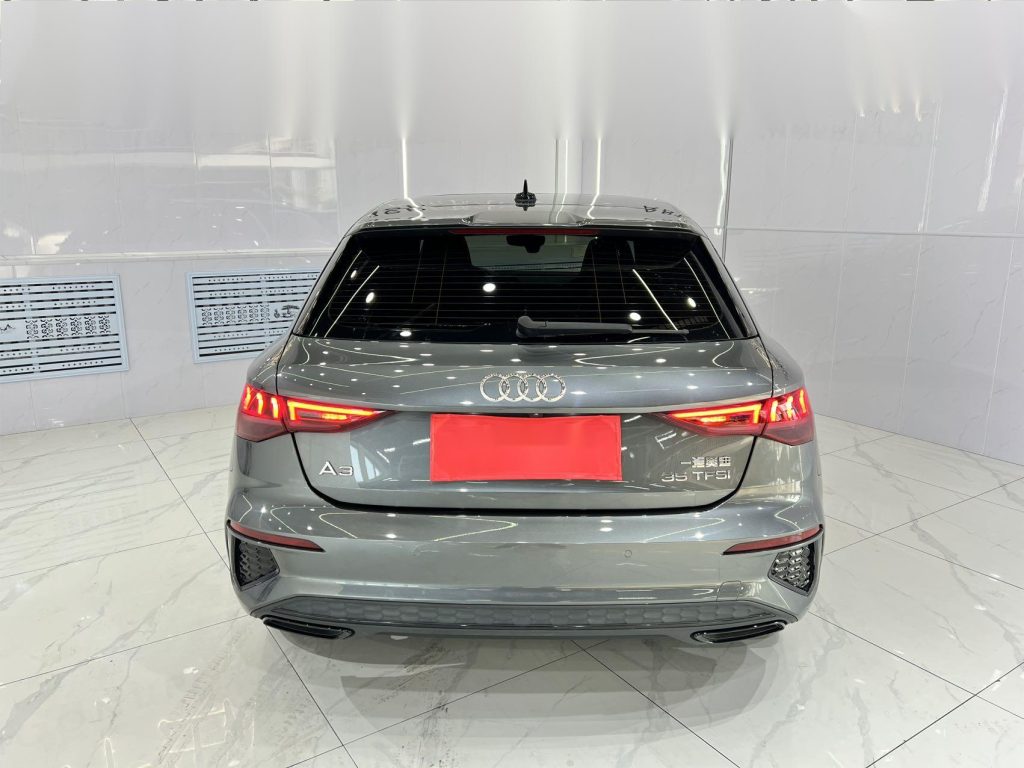Audi A3 2022 Sportback 35 TFSI Fashion Sport Edition - Huishida Trading