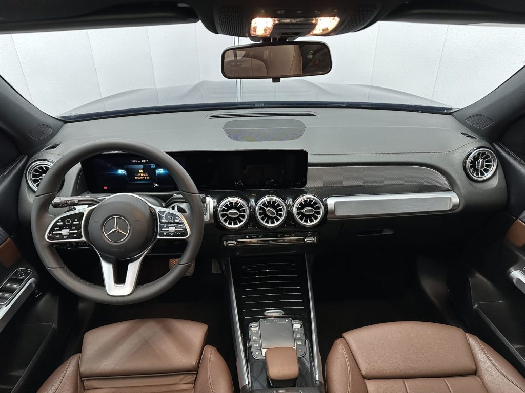 Mercedes-Benz GLB 2022 Facelift GLB 180 Sport - Huishida Trading