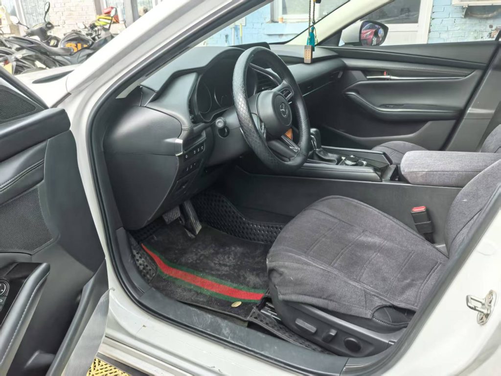 Mazda3 Axela 2021 2.0L Automatic Zhirui Edition - Huishida Trading