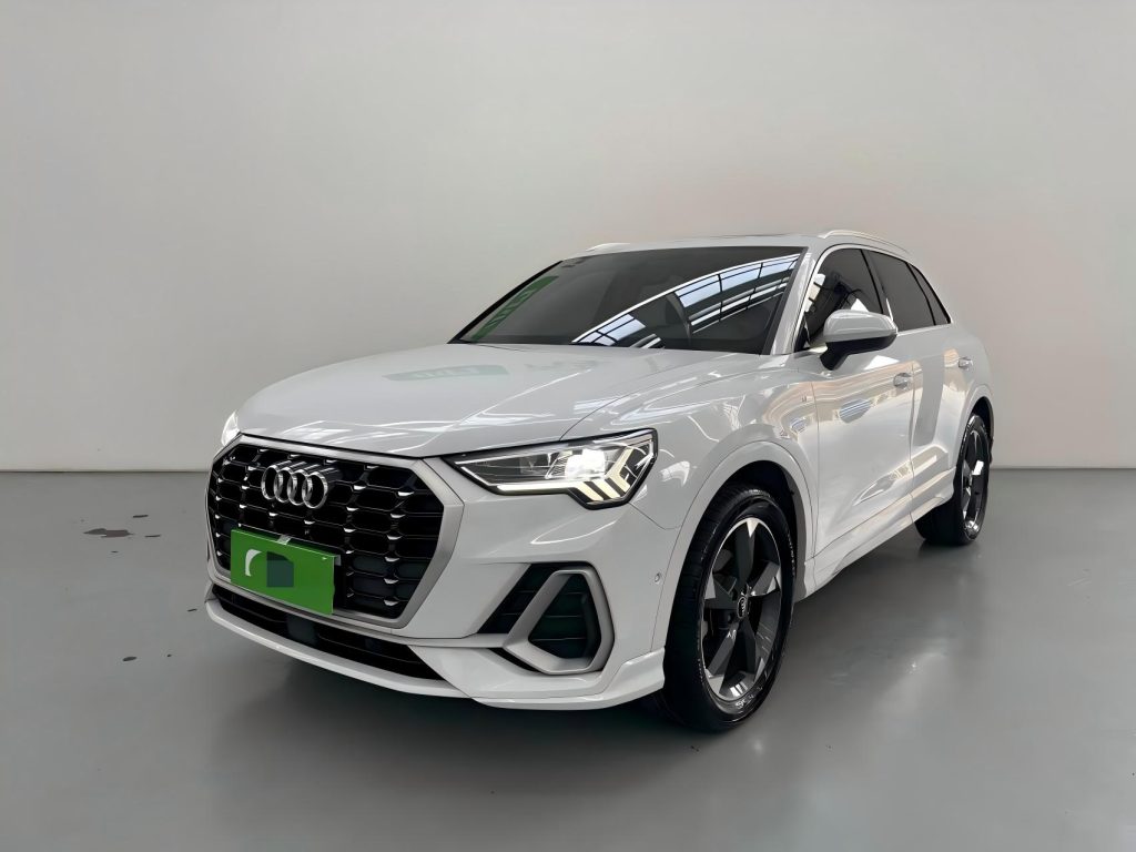 Audi Q3 2022 года 35 TFSI Sportline National VI - Huishida Trading