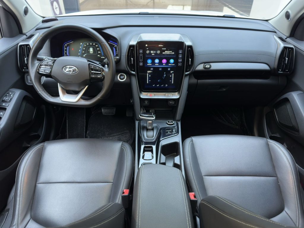 Beijing Hyundai ix35 Белый Модель 2021 года 240TGDi DCT Передний привод GLS Leading Edition Национальный стандарт выбросов VI - Huishida Trading