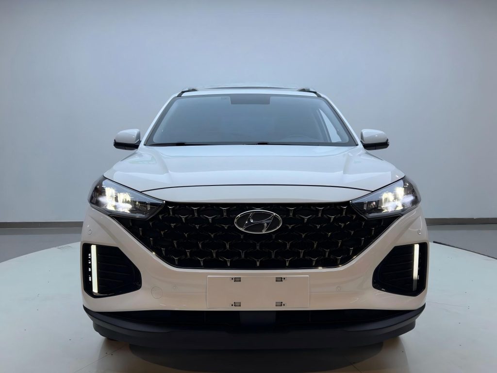 Beijing Hyundai ix35 Белый Модель 2021 года 240TGDi DCT Передний привод GLS Leading Edition Национальный стандарт выбросов VI - Huishida Trading