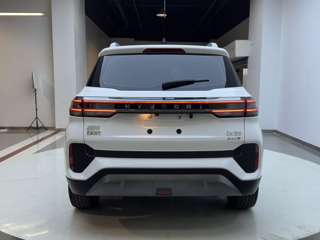 Beijing Hyundai ix35 Белый Модель 2021 года 240TGDi DCT Передний привод GLS Leading Edition Национальный стандарт выбросов VI - Huishida Trading