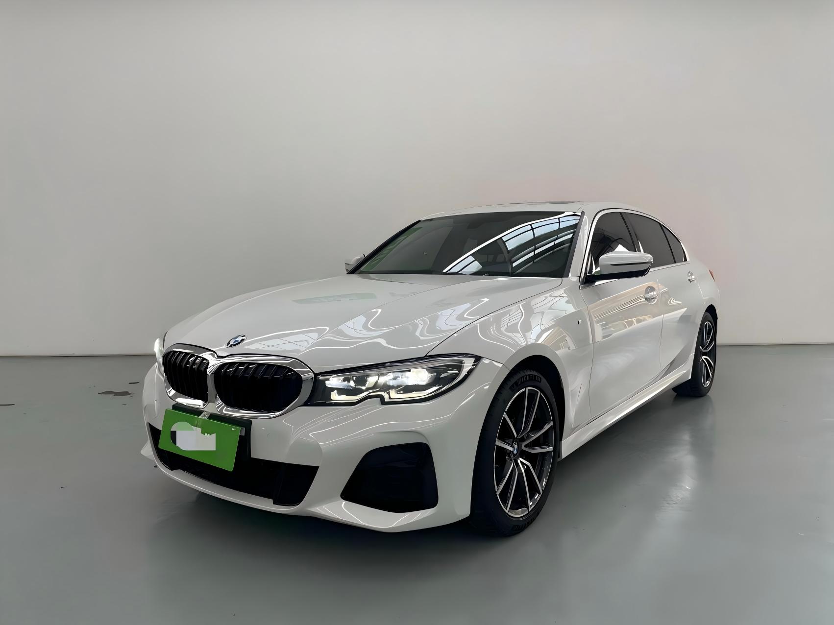 BMW 3 серии   2021 года с обновленным дизайном 320Li M Sport Package