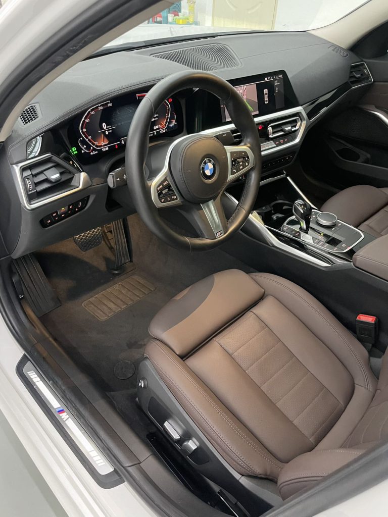 BMW 3 серии 2021 года с обновленным дизайном 320Li M Sport Package - Huishida Trading