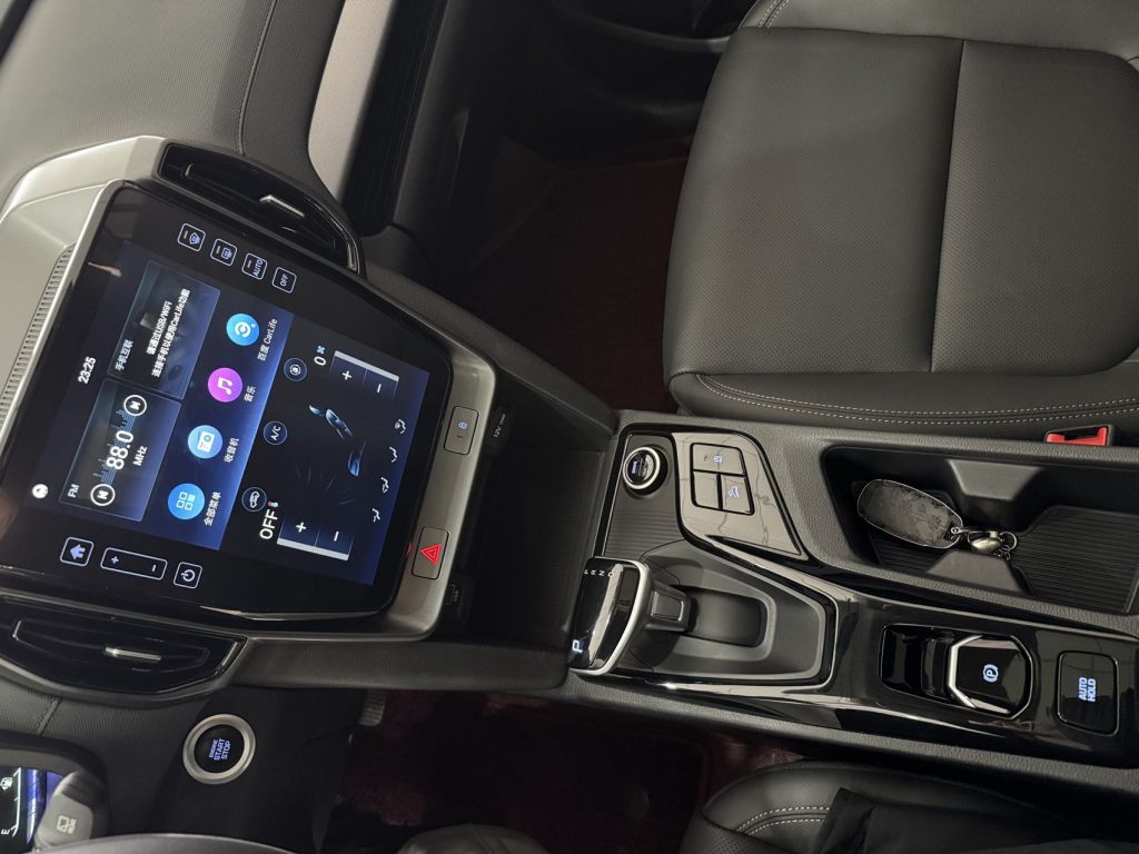 Hyundai ix35 2021 с двухколесным приводом GLS Leading Edition - Huishida Trading