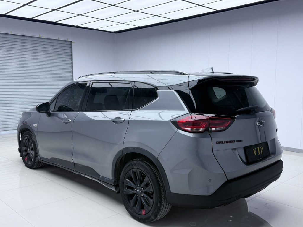 Chevrolet Orlando 2020 Model Mild Hybrid Redline 530T Automatic Premium Edition (5+2 места) - Huishida Trading