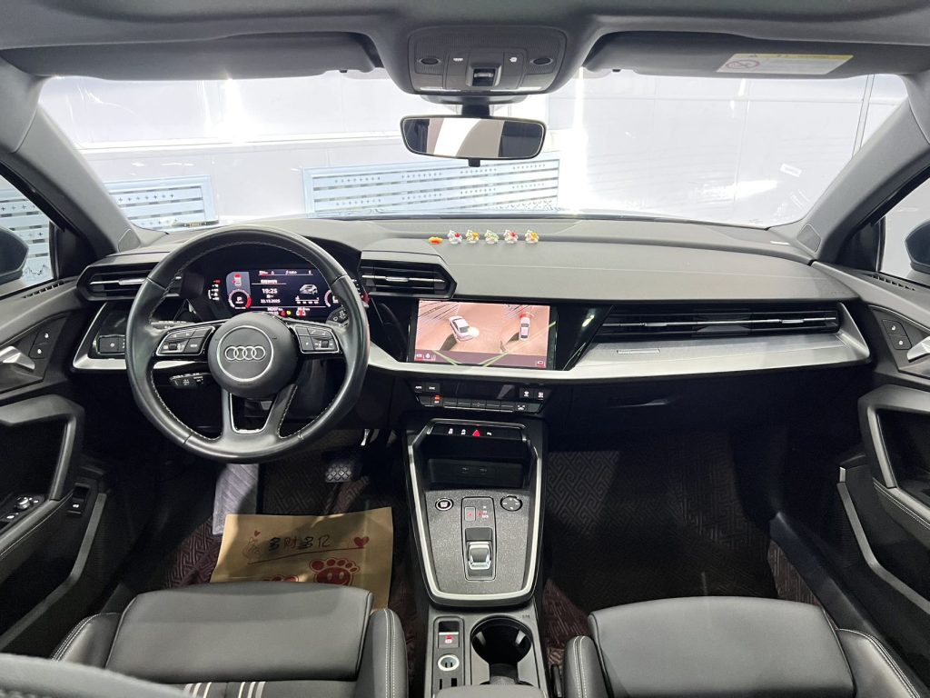 Audi A3 2022 A3L Limousine 35 TFSI Sportline - Huishida Trading